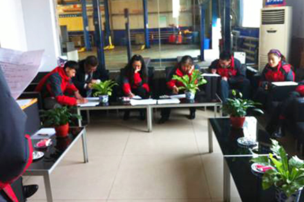 必高汽售新員工考評會2.jpg 必高汽售新員工考評會2.jpg